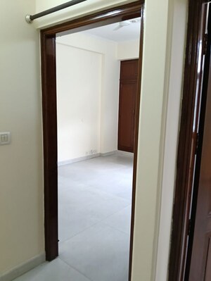 Building Lobby in 3.5 BHK Apartment at Sector 62 – for Rent