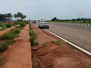 Plot Area in  Land at Devanahalli – for Rent