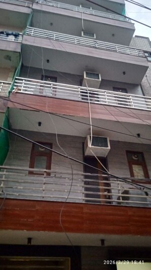 1 RK Builder Floor – Exterior View View at Sector 44 - for Rent