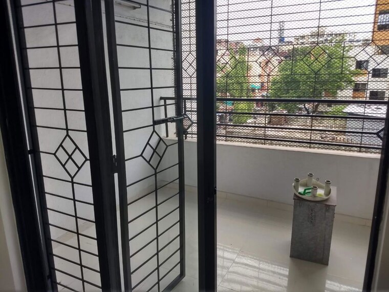 Terrace, popular-colony-apartment 2 Bedroom 1005 Sq.Ft. Apartment In Warje Pune 10451157