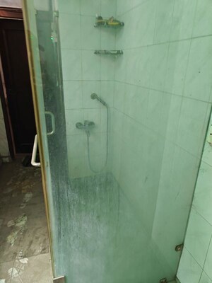 Bathroom in 2 BHK Builder Floor at Lajpat Nagar 4 – for Rent