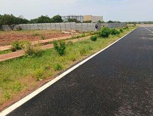 Plot Area in  Land at Devanahalli – for Rent