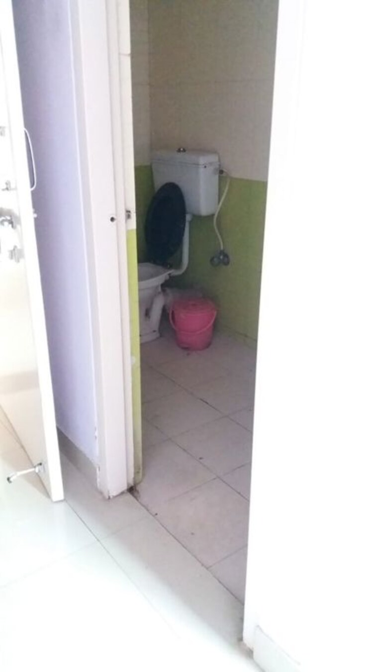 Bathroom, powai-vihar 2 Bedroom 980 Sq.Ft. Apartment In Powai Mumbai 10451189