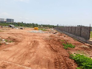 Plot Area in  Land at Devanahalli – for Rent