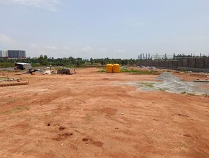 Plot Area in  Land at Devanahalli – for Rent