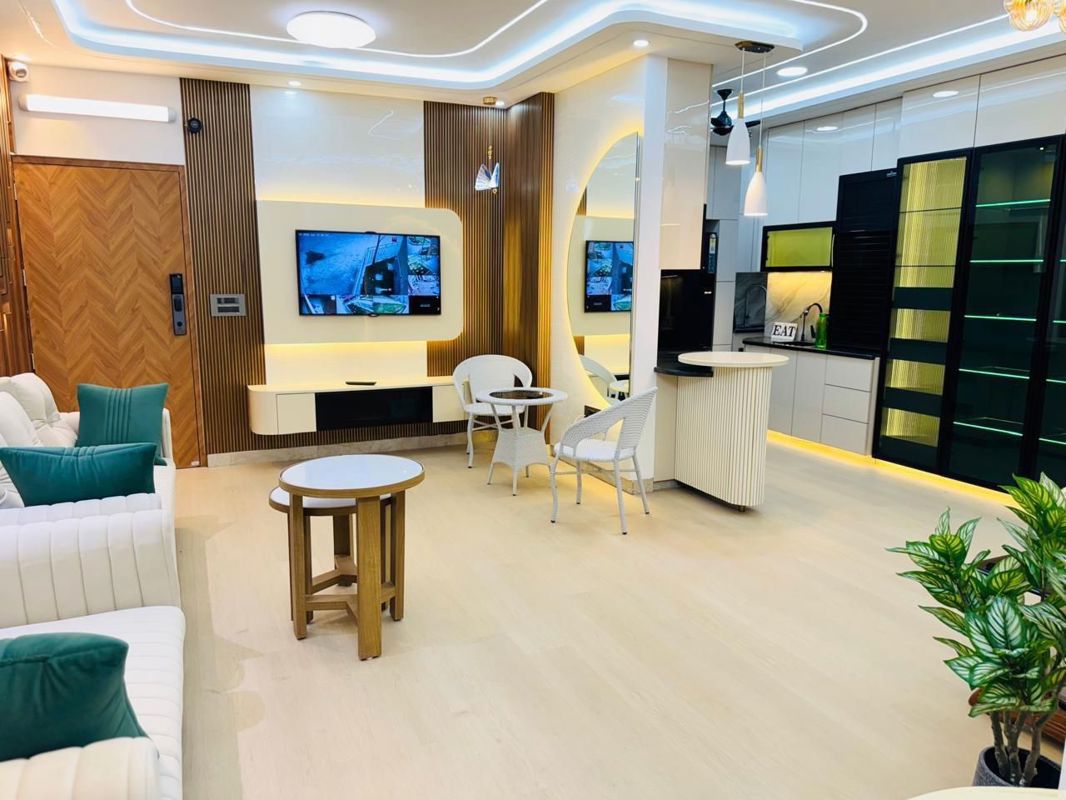 3 BHK 1800 Sq.Ft. Apartment in Amrapali Kingswood