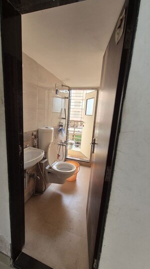 Bathroom in 3 BHK Villa at Amrapali Dream Valley – for Sale