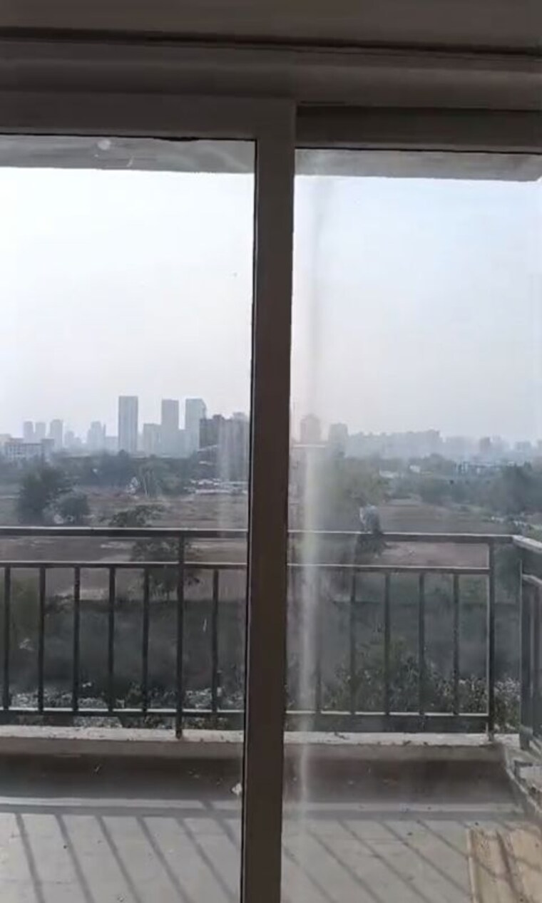 Balcony, umang-winter-hills 2 Bedroom 1340 Sq.Ft. Apartment In Sector 77 Gurgaon 10451207