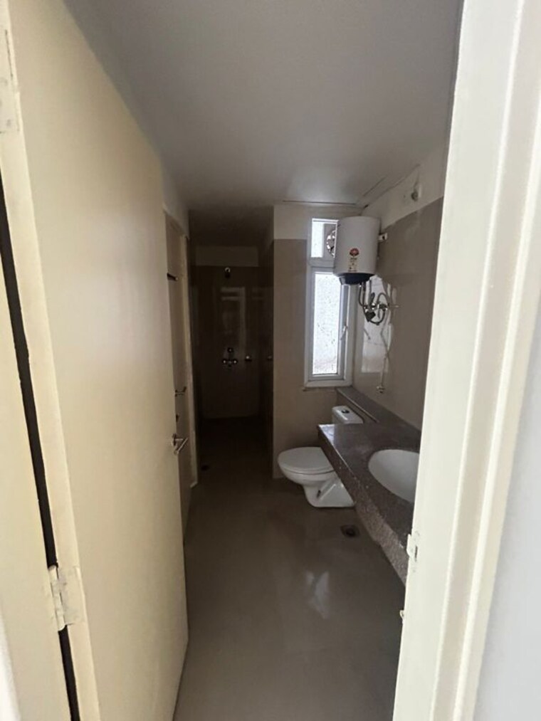 undefined, emaar-palm-premier 3.5 Bedroom 2000 Sq.Ft. Apartment In Sector 77 Gurgaon 10451170