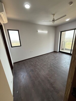 Room in 2 BHK Apartment at Krisumi Waterfall Residences, Sector 36a – for Sale