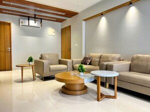 3.5 BHK Apartment For Rent in Artique Uptown Skylla, International Airport Road