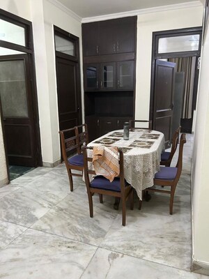 Parking in 2 BHK Villa at Sector 23 – for Rent