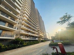 3 BHK Apartment For Rent in Bestech Park View Altura, Sector 79