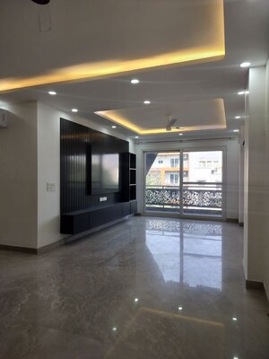 Parking in  Builder Floor at M3M Trump Tower, Sector 65 – for Sale