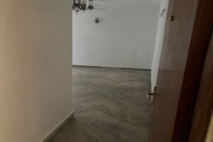 Room in 1 BHK Apartment at Aakash -IV, Gt Road – for Rent
