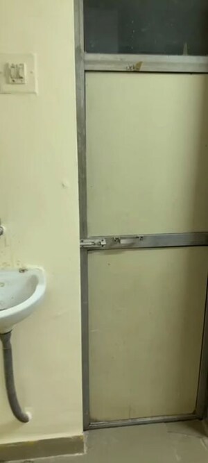 Furnished Amenities in 1 RK Apartment at Dadar West – for Sale