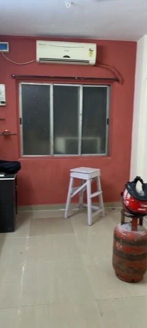 1 RK Apartment For Sale in Dadar West