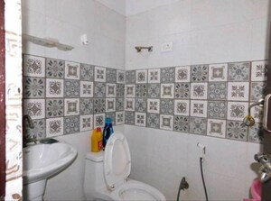 Bathroom in 2 BHK Builder Floor at Lajpat Nagar 4 – for Rent