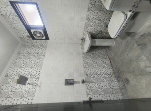 Attached Bathroom in 3 BHK Builder Floor at Govindpuri – for Sale