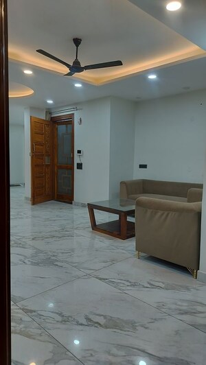 Room in  Builder Floor at Adani Samsara Vilasa, Sector 63 – for Sale
