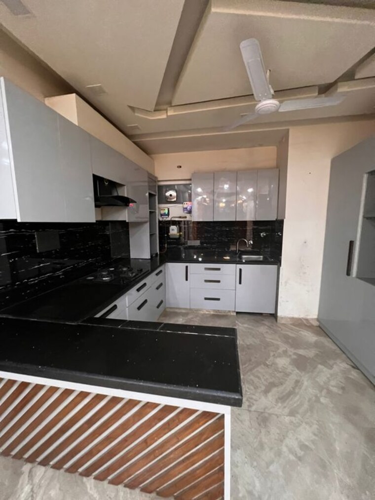 Kitchen, saket 3 Bedroom 1600 Sq.Ft. Builder Floor In Saket Delhi 10451383