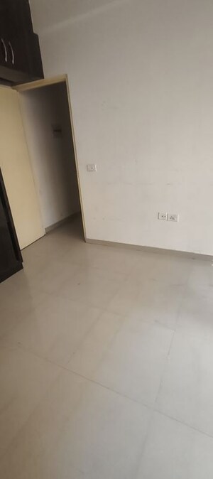 Room in 2 BHK Apartment at Pyramid Urban Homes 2, Sector 86 – for Rent