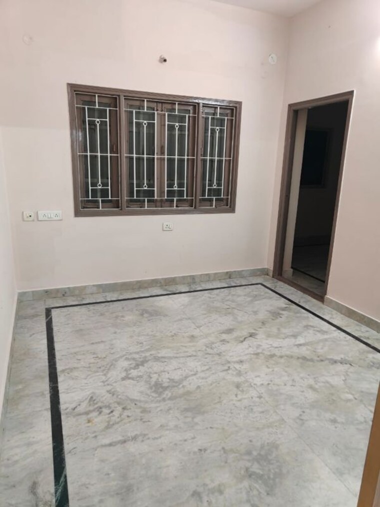 Room, 6-h-avenue 3 Bedroom 1700 Sq.Ft. Apartment In Tolichowki Hyderabad 10451352