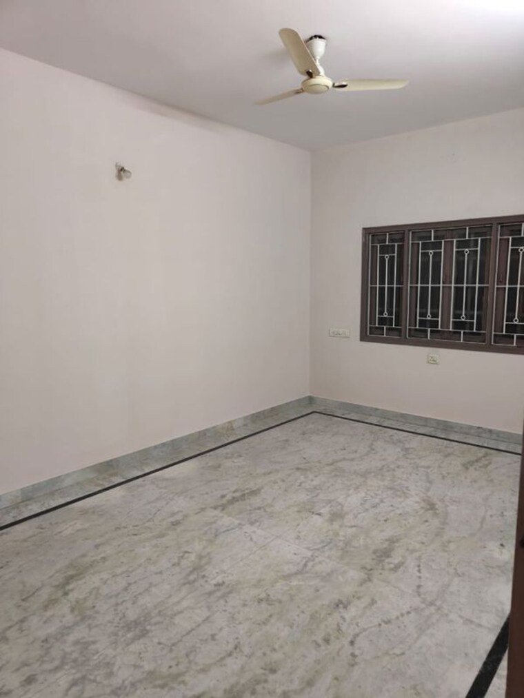 Room, 6-h-avenue 3 Bedroom 1700 Sq.Ft. Apartment In Tolichowki Hyderabad 10451352