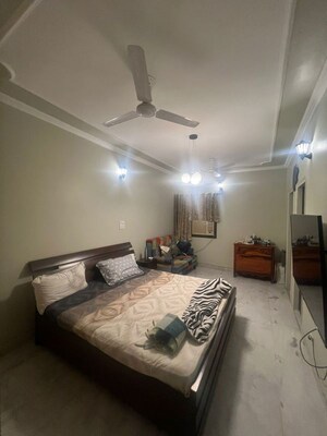 Bedroom in 3.5 BHK Builder Floor at Jasola Vihar – for Sale