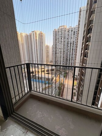 2 BHK 638 Sq.Ft. Apartment in Runwal Gardens