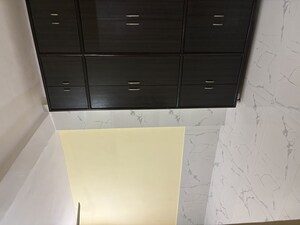 Furnished Amenities in 3 BHK Builder Floor at Sector 8 Dwarka – for Rent