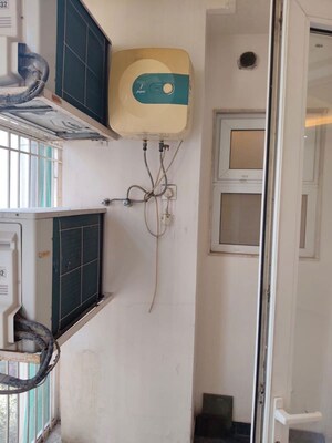 Kitchen in 3 BHK Builder Floor at Jawahar Nagar – for Sale