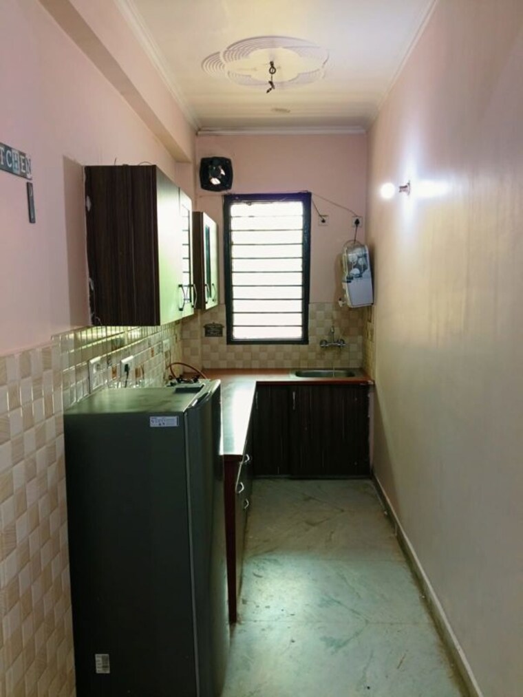 Kitchen, ardee-city 2 Bedroom 1150 Sq.Ft. Builder Floor In Sector 52 Gurgaon 10451474