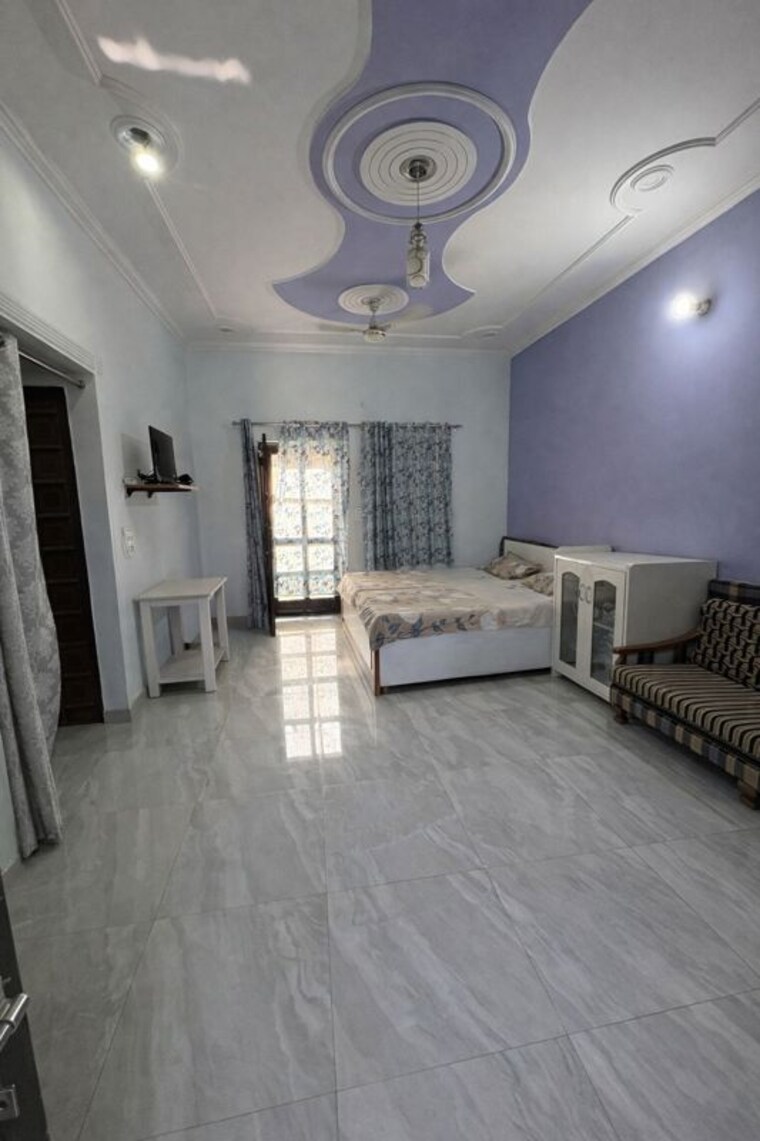 Living Room, gulmohar park 3 Bedroom 300 Sq.Yd. Builder Floor In Gulmohar Park Delhi 10451489