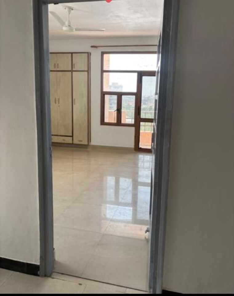 Room, cghs-hewo-apartments 3 Bedroom 2200 Sq.Ft. Apartment In Sector 56 Gurgaon 10451486