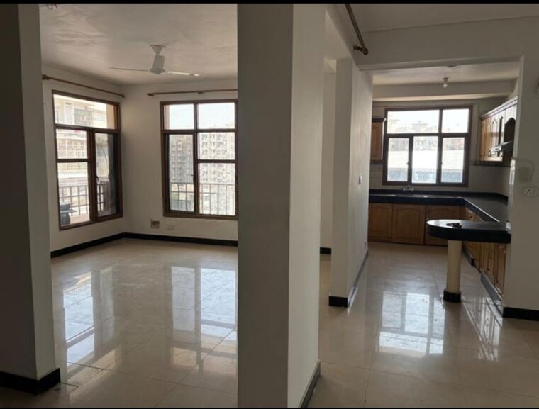 Kitchen, cghs-hewo-apartments 3 Bedroom 2200 Sq.Ft. Apartment In Sector 56 Gurgaon 10451486
