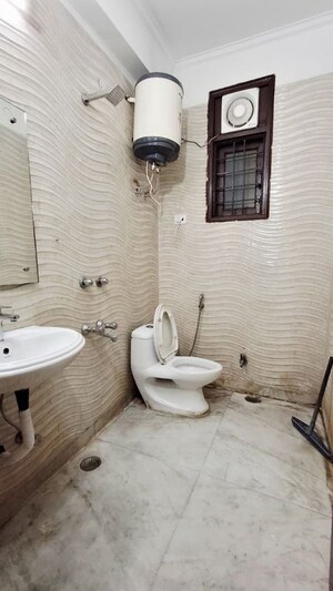 Bathroom in 2 BHK Builder Floor at Saket – for Rent