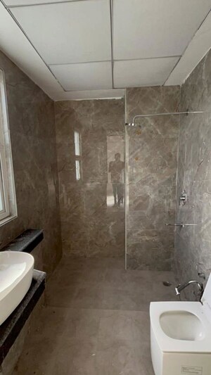 Bathroom in 4 BHK Penthouse at One Oak Atmos, Gomti Nagar – for Sale