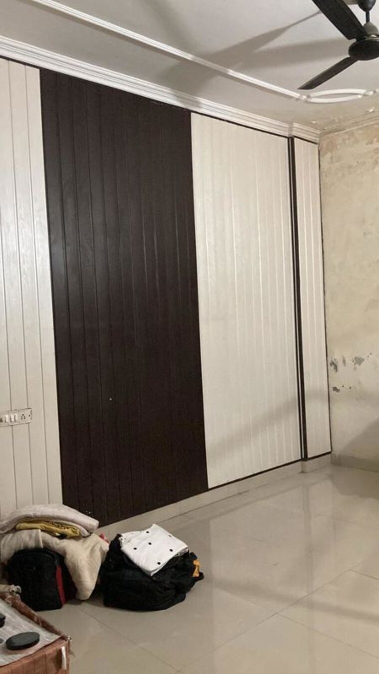 Bathroom, vip road 2 Bedroom 110 Sq.Yd. Apartment In Vip Road Zirakpur 10448515