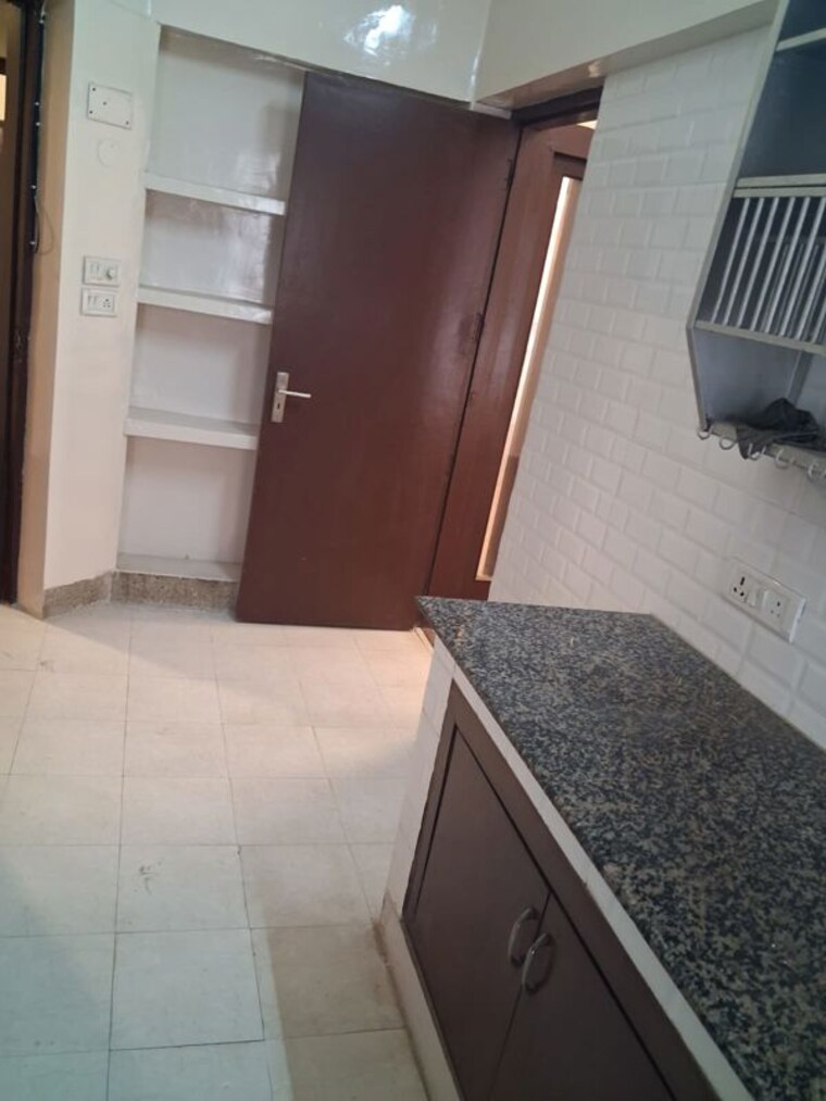 Bathroom, vasant kunj 4 Bedroom 2800 Sq.Ft. Builder Floor In Vasant Kunj Delhi 10451620