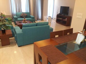Team Area in 4 BHK Builder Floor at Vasant Kunj – for Sale