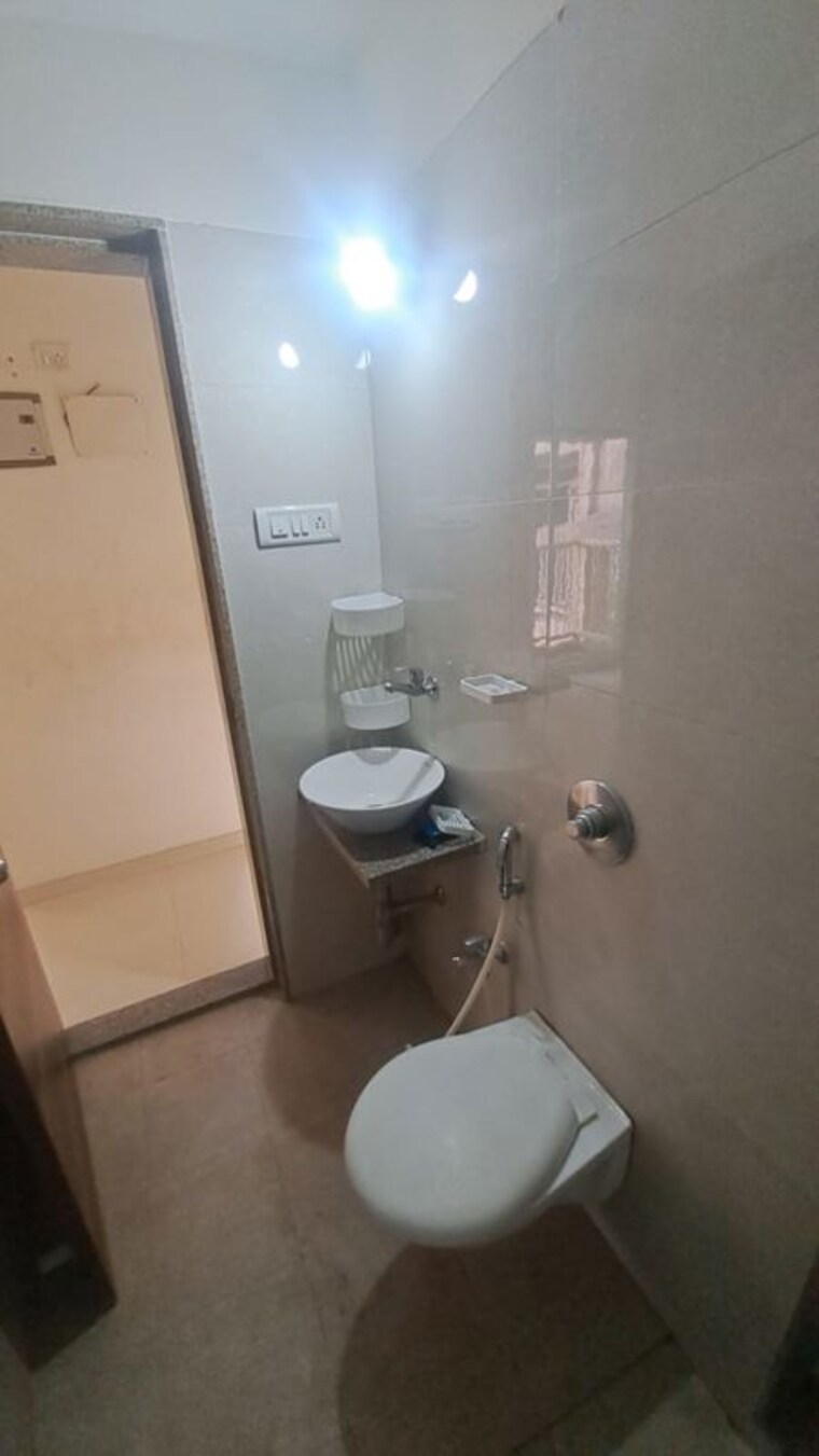 Bathroom, new-homes-subodh 1 Bedroom 500 Sq.Ft. Apartment In Owale Thane 10451662
