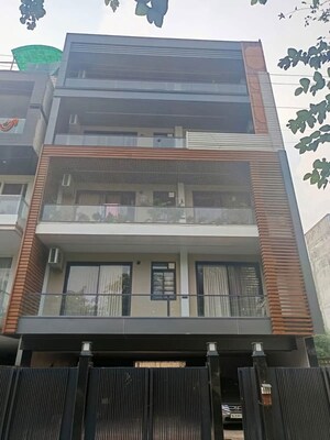 4 BHK Builder Floor For Sale in Sushant Lok I