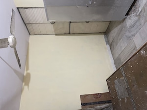 Room in 2 BHK Apartment at Khirki Extension – for Rent
