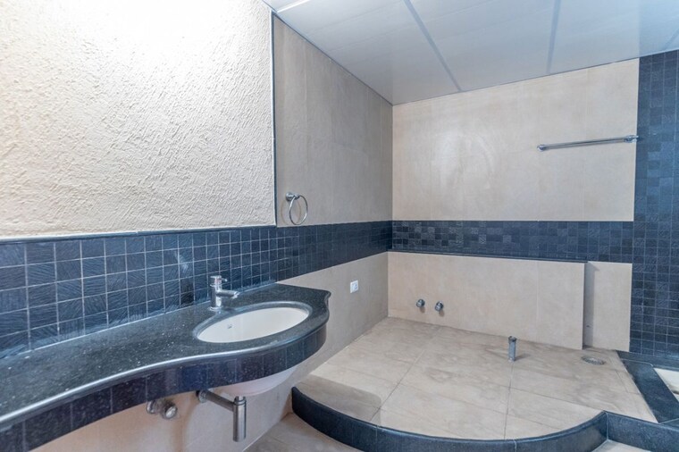 Kitchen, hm-gladiolus 4 Bedroom 3500 Sq.Ft. Apartment In Halasuru Bangalore 10451691