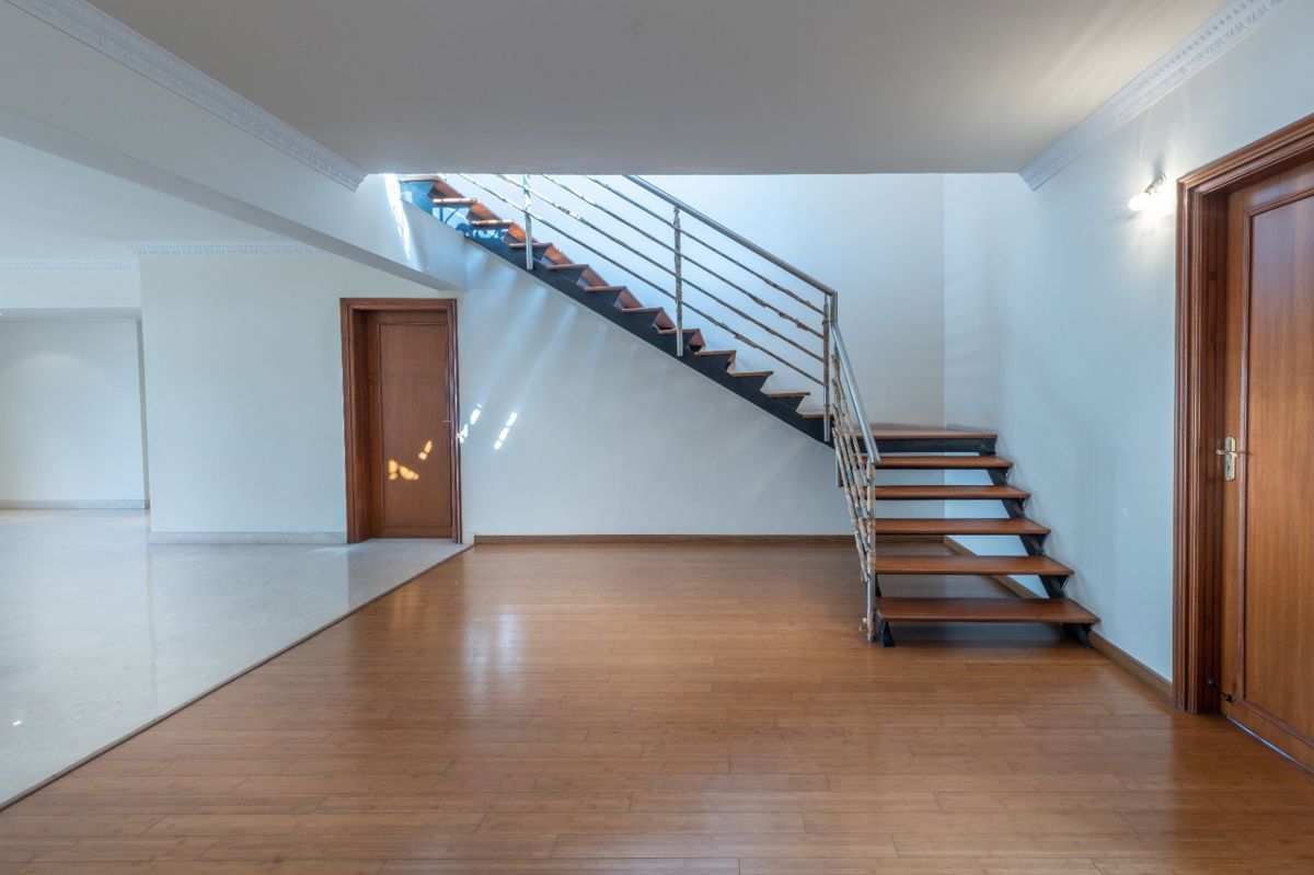 4 BHK + Servant Room,Extra Room,Store Room 3500 Sq.Ft. Apartment in HM Gladiolus