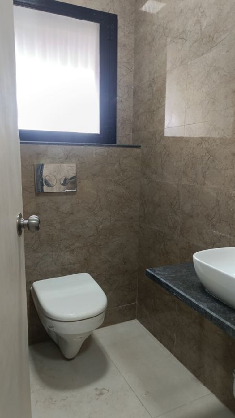 Bathroom, 86-central Commercial Office Space 250 Sq.Ft. In Ghatkopar West Mumbai 10451697