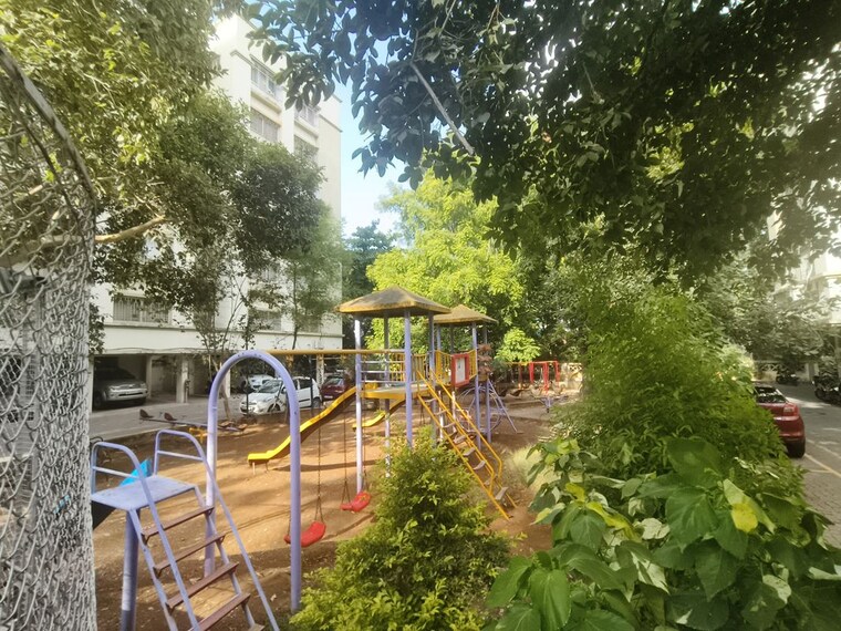 Balcony, girija-apartments 2 Bedroom 1000 Sq.Ft. Apartment In Karve Nagar Pune 10451714