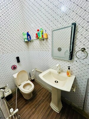 Bathroom in 6+ BHK Independent House at Sector 2c Vasundhara – for Sale