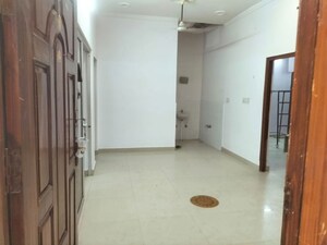 Room in 2 BHK Independent House at Nijampur Malhaur – for Rent